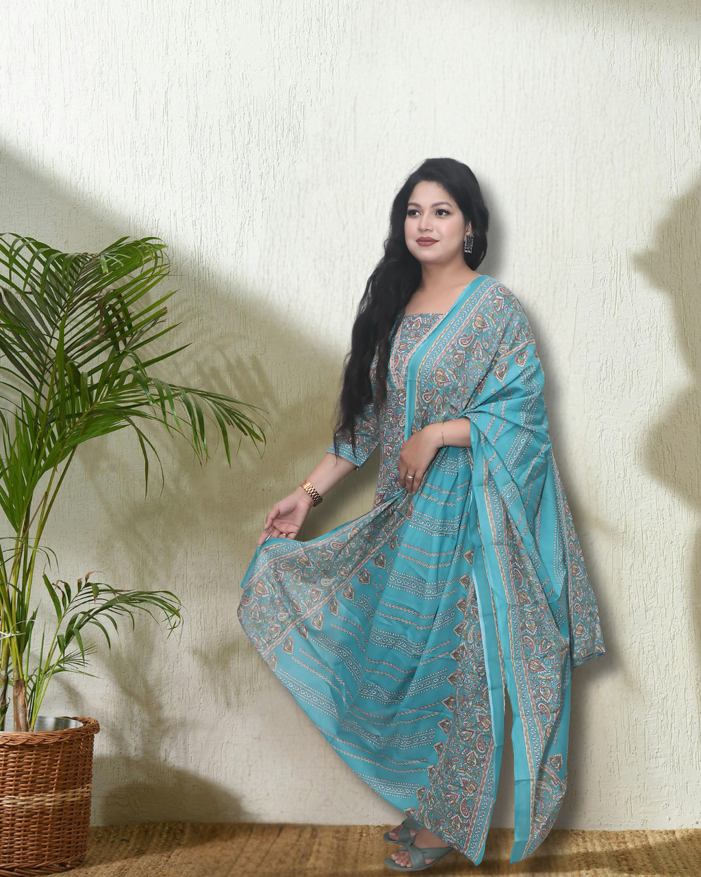 Woman Printed Kurta Set